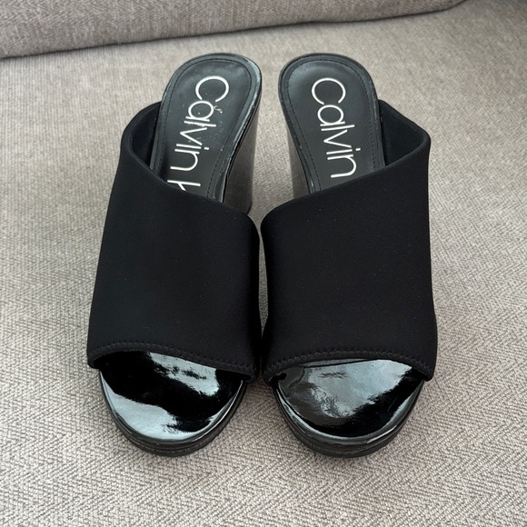 Calvin Klein Black Open-Toe Wedge Mules Size 8 - Picture 2 of 7